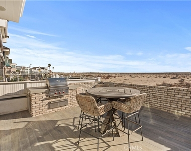 1215 E Balboa - Photo Thumbnail 13