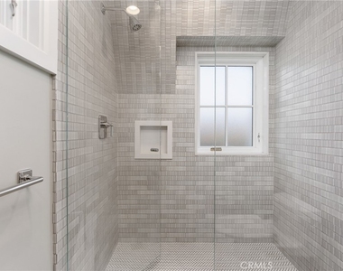 1215 E Balboa - Photo Thumbnail 34