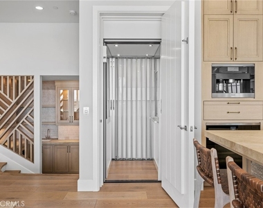 1215 E Balboa - Photo Thumbnail 24