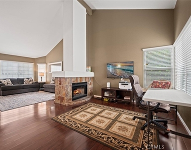 36 Woodswallow Lane - Photo Thumbnail 6
