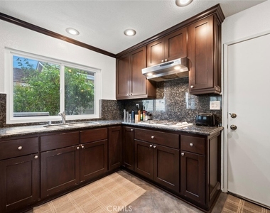 36 Woodswallow Lane - Photo Thumbnail 8