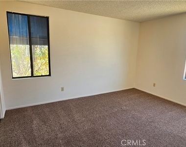 2265 Bradford - Photo Thumbnail 6