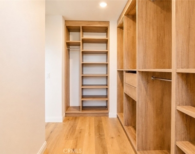 14433 Buvan Court - Photo Thumbnail 19