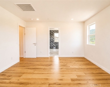 14433 Buvan Court - Photo Thumbnail 15