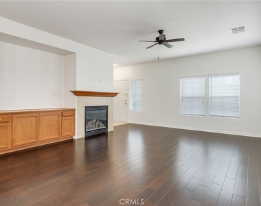 1510 Orange Avenue - Photo Thumbnail 3