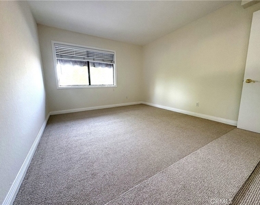 645 Balboa Avenue - Photo Thumbnail 16