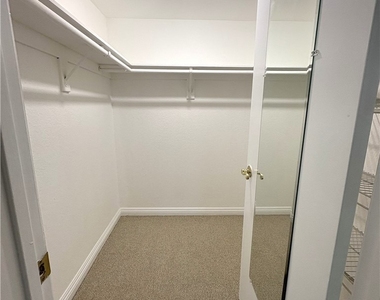 645 Balboa Avenue - Photo Thumbnail 10