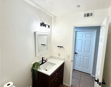 7262 Magnolia - Photo Thumbnail 9