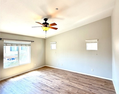 7262 Magnolia - Photo Thumbnail 13