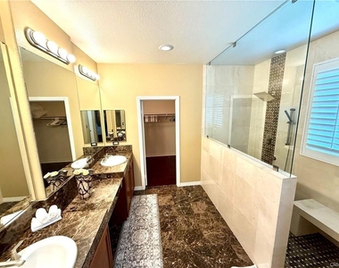 100 Chesapeake Court - Photo Thumbnail 22