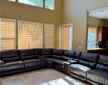 100 Chesapeake Court - Photo Thumbnail 12