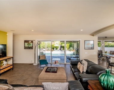 1600 E Palm Tree Drive - Photo Thumbnail 12
