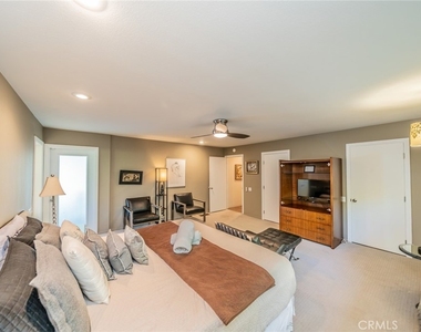 1600 E Palm Tree Drive - Photo Thumbnail 17