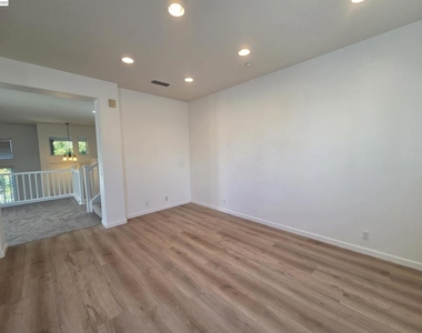 2985 First Street - Photo Thumbnail 12