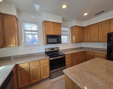2985 First Street - Photo Thumbnail 15