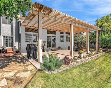 2435 Pinehurst Court - Photo Thumbnail 48