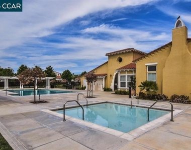 1365 Bayberry View Lane - Photo Thumbnail 37