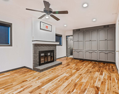 5228 Palm Drive - Photo Thumbnail 11