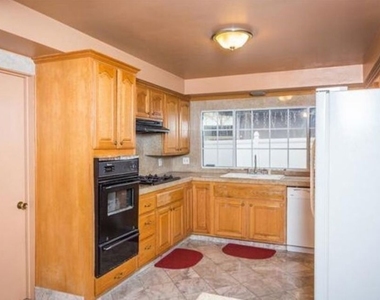 12938 Biola Avenue - Photo Thumbnail 10