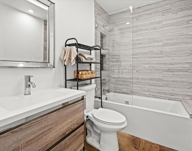 6212 Tunney Avenue - Photo Thumbnail 12