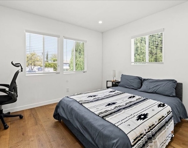 6212 Tunney Avenue - Photo Thumbnail 15