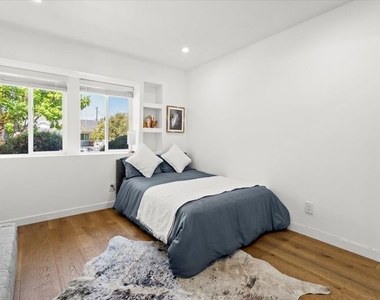 6212 Tunney Avenue - Photo Thumbnail 13