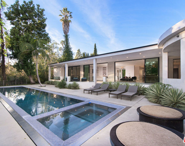 900 N Hillcrest Road - Photo Thumbnail 37