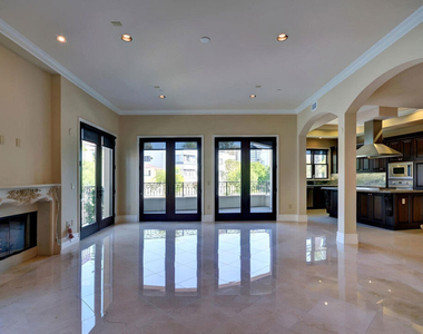 10830 Massachusetts Avenue - Photo Thumbnail 2