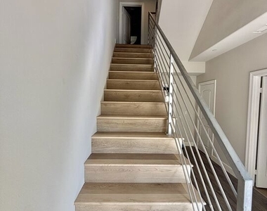9831 Alburtis Avenue - Photo Thumbnail 26