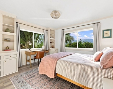 107 Alto Drive - Photo Thumbnail 24