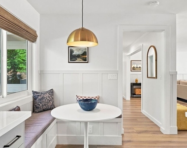 107 Alto Drive - Photo Thumbnail 11