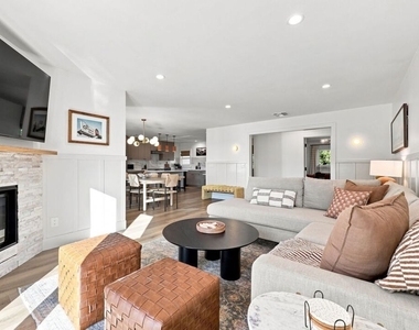 107 Alto Drive - Photo Thumbnail 8