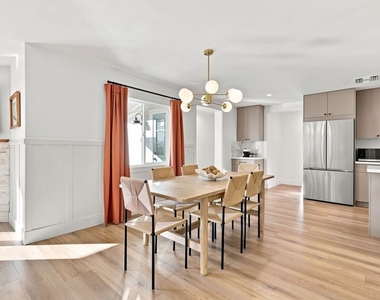 107 Alto Drive - Photo Thumbnail 9