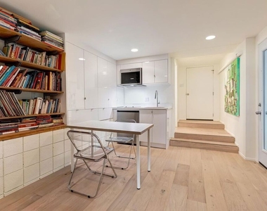 7586 Woodrow Wilson Drive - Photo Thumbnail 26