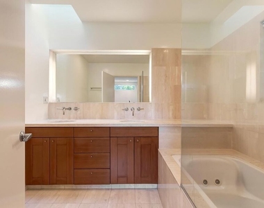 7586 Woodrow Wilson Drive - Photo Thumbnail 13