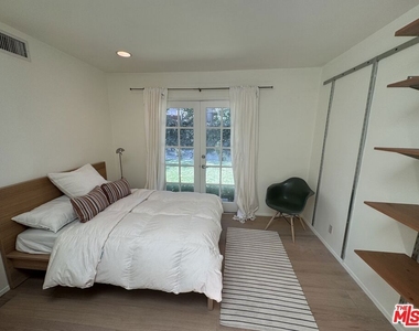7586 Woodrow Wilson Drive - Photo Thumbnail 17