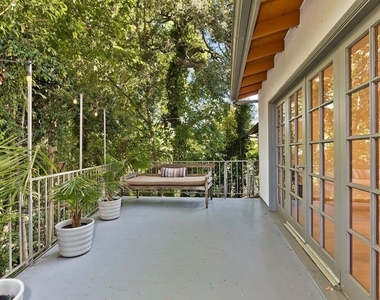 7586 Woodrow Wilson Drive - Photo Thumbnail 11