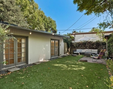 7586 Woodrow Wilson Drive - Photo Thumbnail 2