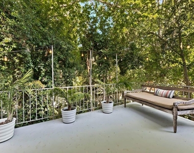 7586 Woodrow Wilson Drive - Photo Thumbnail 12