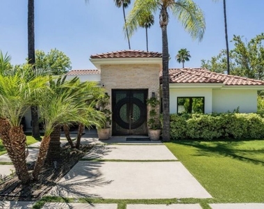 17520 Embassy Drive - Photo Thumbnail 6