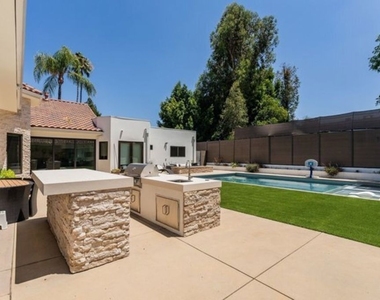 17520 Embassy Drive - Photo Thumbnail 39