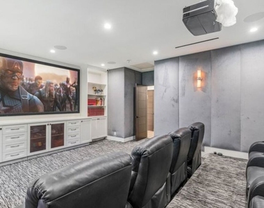 17520 Embassy Drive - Photo Thumbnail 23
