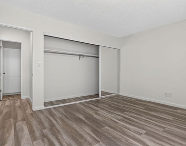 311 Montana Avenue - Photo Thumbnail 19