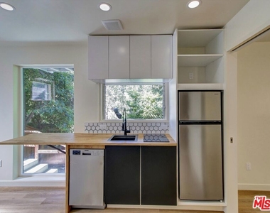 6921 Paseo Del Serra - Photo Thumbnail 6