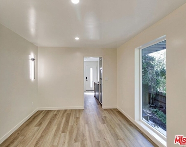 6921 Paseo Del Serra - Photo Thumbnail 9