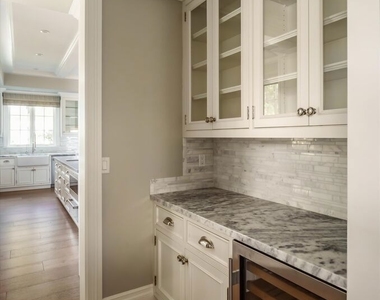 14750 Bestor Boulevard - Photo Thumbnail 8