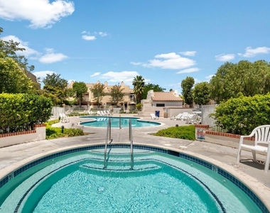 25715 Wagner Way - Photo Thumbnail 17