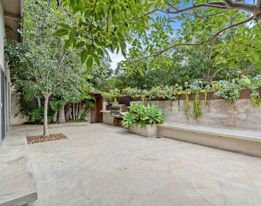 625 Santa Clara Avenue - Photo Thumbnail 6