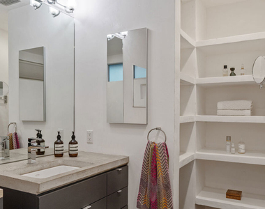 625 Santa Clara Avenue - Photo Thumbnail 22