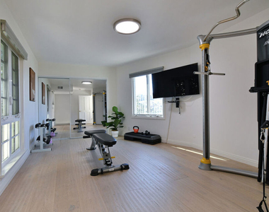 3635 Fawndale Place - Photo Thumbnail 7